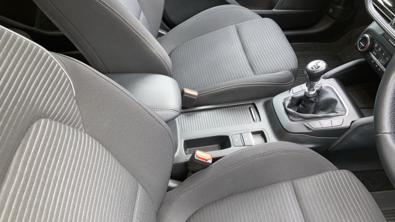 Ford Focus 1.0 EcoBoost 125 Titanium 5dr Petrol Hatchback